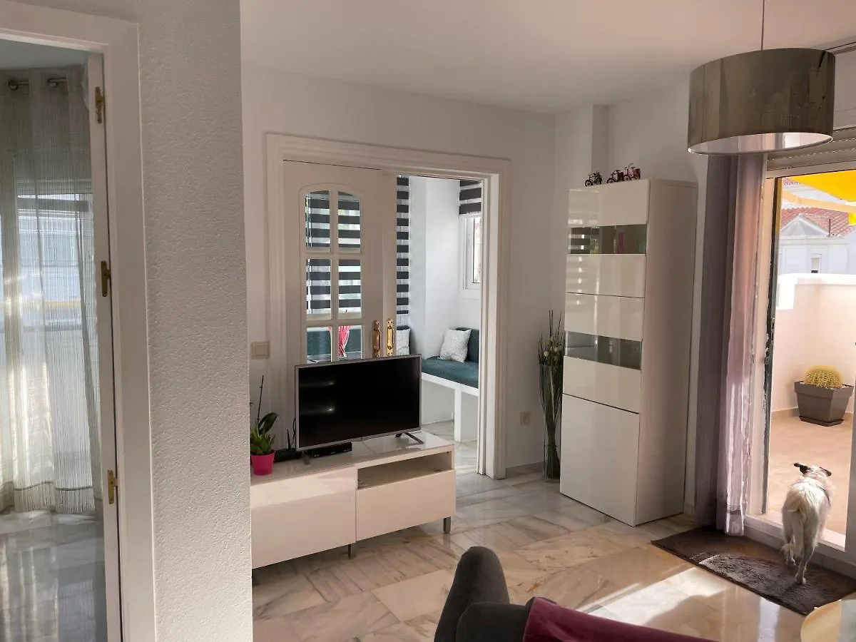 شقة Apartamento En Torremolinos Con Piscina