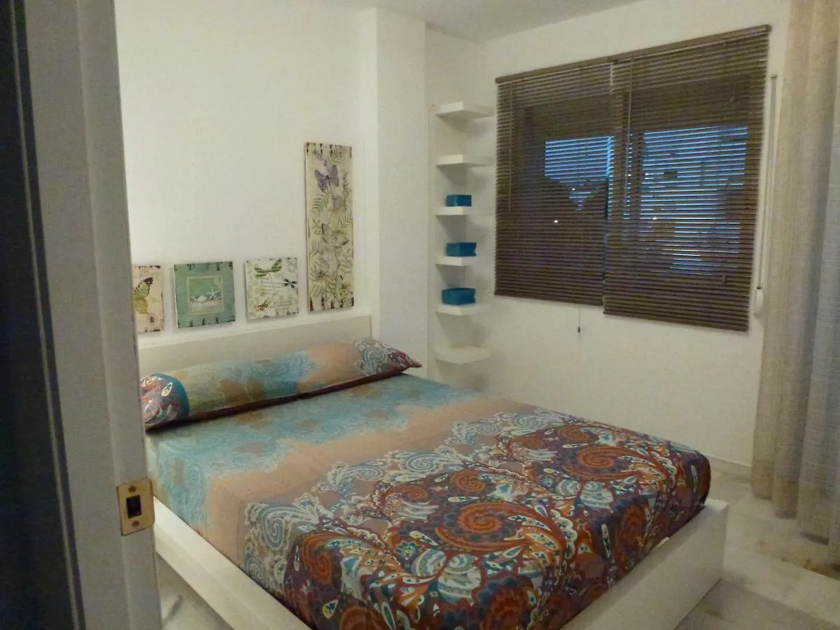 Apartamento En Torremolinos Con Piscina شقة