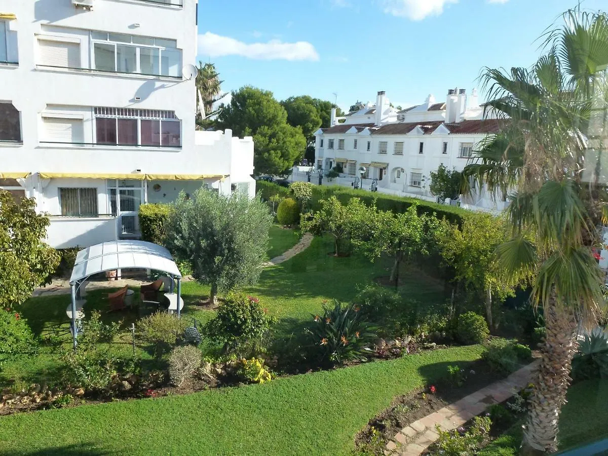 Apartamento En Torremolinos Con Piscina شقة